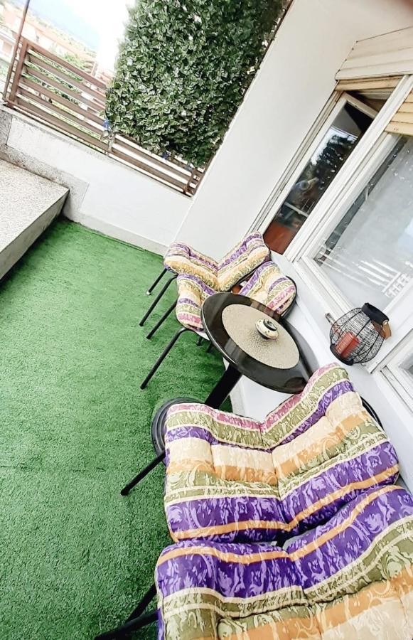 Spacious 80M2 Apartment In The Center Ljubuški Exterior foto